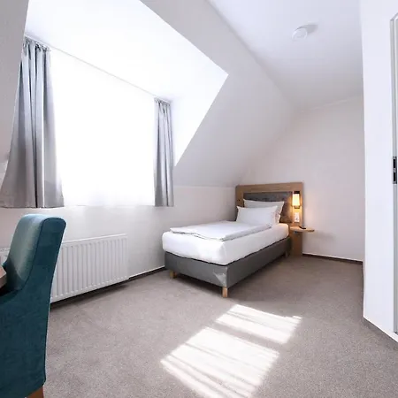 24/7 Selfcheckin Schmiedestrasse Gæstehus Leer