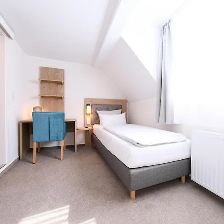 24/7 Selfcheckin Schmiedestrasse Leer