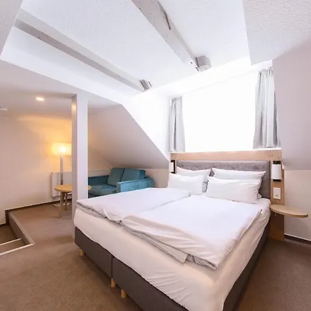 24/7 Selfcheckin Schmiedestrasse 3*