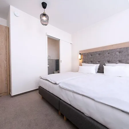 24/7 Selfcheckin Schmiedestrasse Pensionat Leer